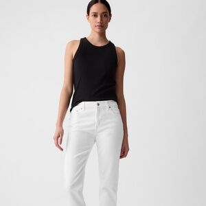 Gap best girlfriend white jeans with embroidery. Size 27